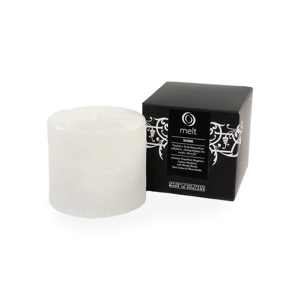 Love Short & Fat Scented Candle